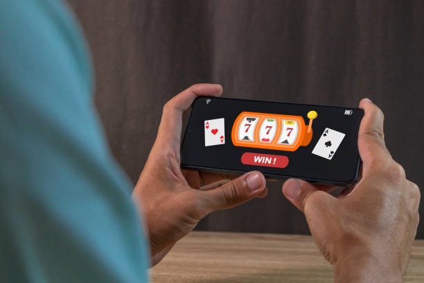 Mahjong Ways 2 grid layout showing clustered tile symbols and cascade mechanic